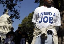 Cererile pentru somerii din SUA scad sub 500.000 intr-un alt semn ca piata muncii se apropie de nivelurile pre-pandemice