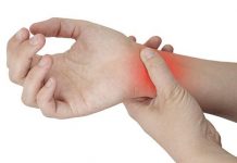 Ma doare incheietura mainii: ce se intampla daca am o fisura?