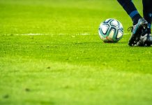 Top 10 cei mai buni fotbaliști români ai tuturor timpurilor