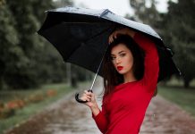Cauti cele mai bune conditii pentru videochat in Iasi? Contractul semnat iti ofera garantia seriozitatii!