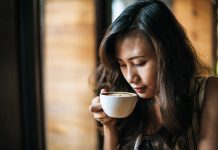 Chiar poti avea prea multa cofeina? Afla acum