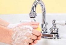 10 moduri de a evita microbii in avioane, trenuri si automobile