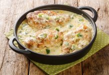 Rețetă de pui cu smântână: 5 sfaturi pentru un preparat cremos și delicios