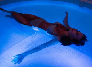Terapie prin plutire în Iași: Beneficii și experiențe unice
