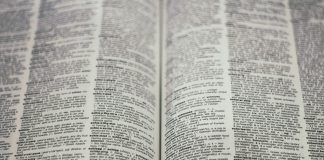 Pașii exacți pentru legalizarea unei traduceri la notar în România